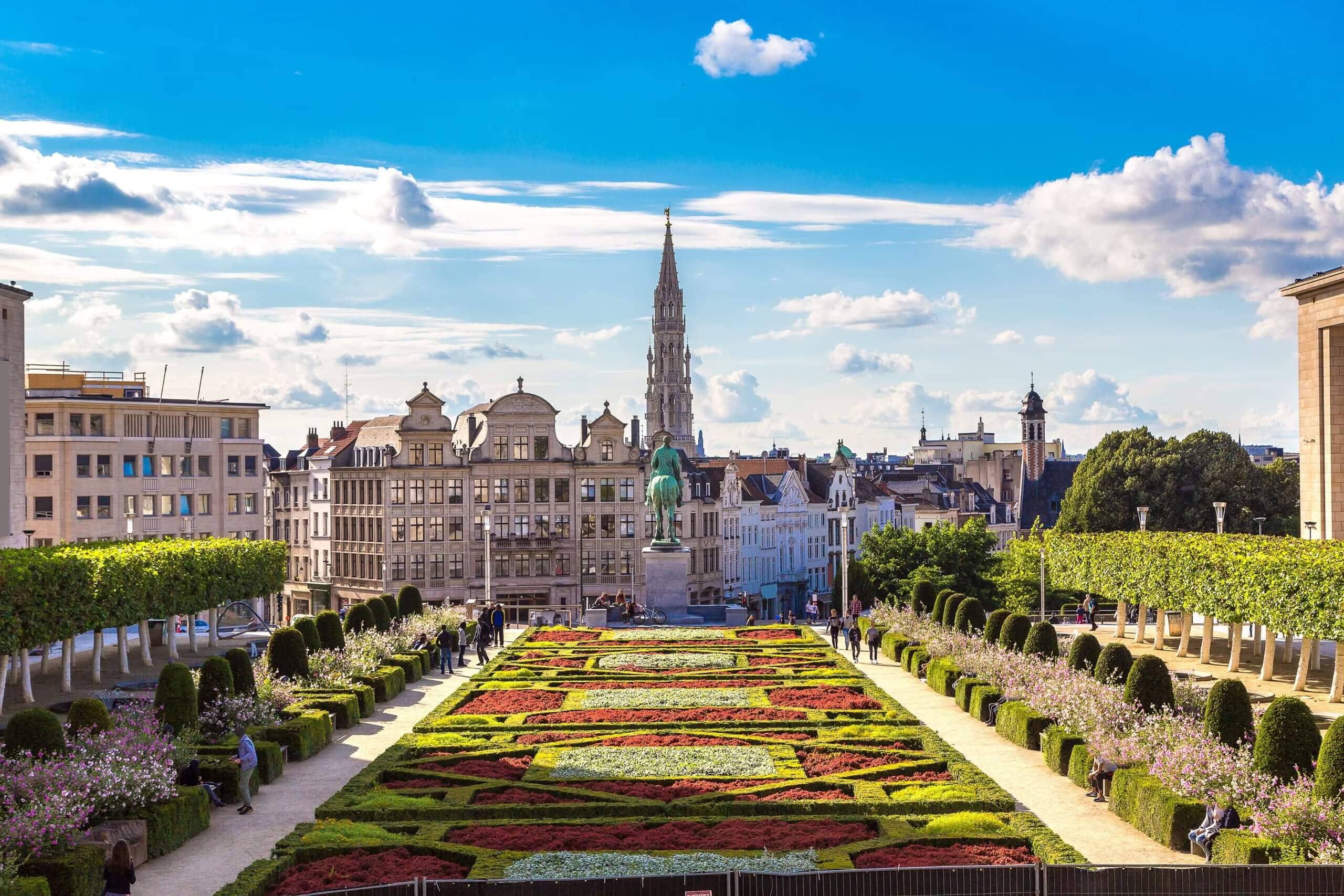 When it comes to visiting Brussels famed historical sites, timing is everything. Avoid the midday rush and by visiting landmarks early in the morning or later in the afternoon. Not only will you get better photos with fewer crowds, but you’ll also enjoy a more personal connection.