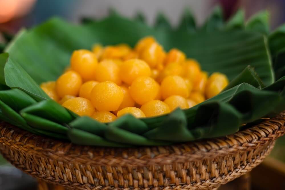 Thong Yod at Suan Luang