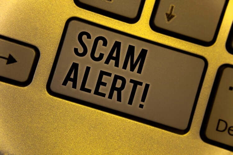 Scam: Unauthorized sellers offering overpriced tickets to popular attractions like Miniatur Wunderland or Hamburg Dungeon. <br> Tip: Always purchase tickets from official websites or authorized ticket offices to avoid inflated prices and ensure entry.