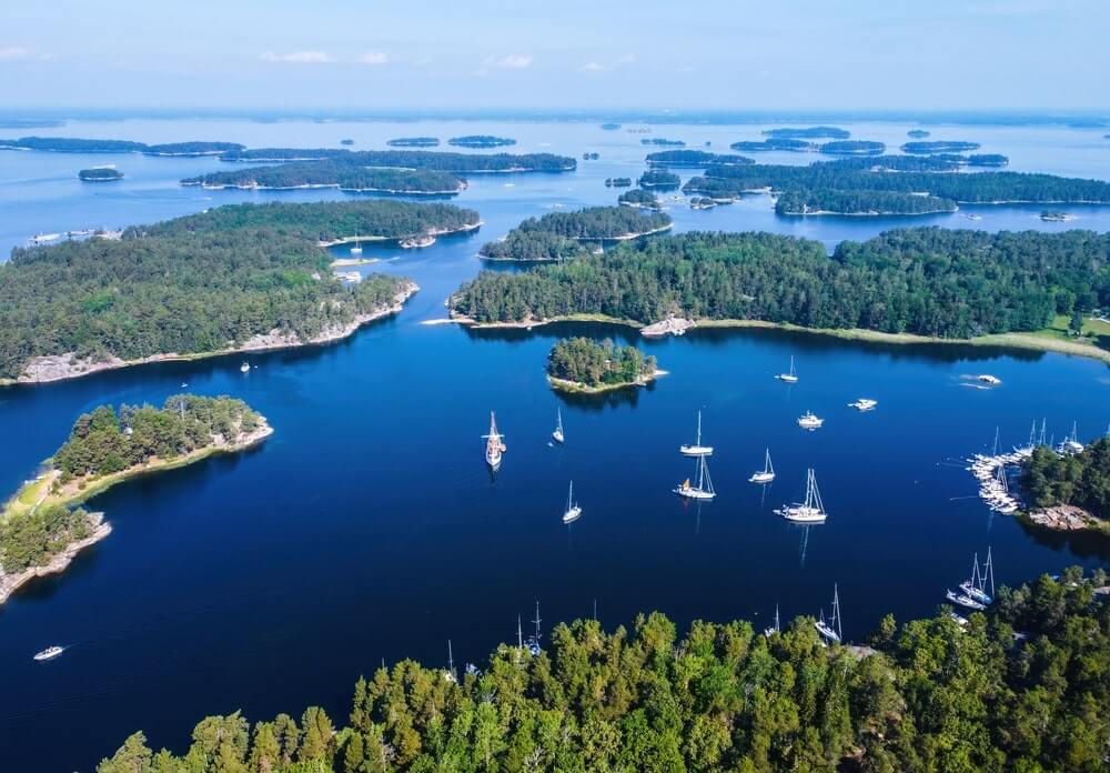 free tour guide to stockholm - islands