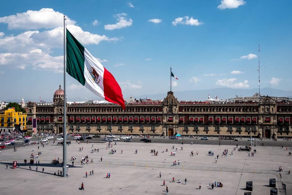 free tour guide to mexico city - national palace mcdx