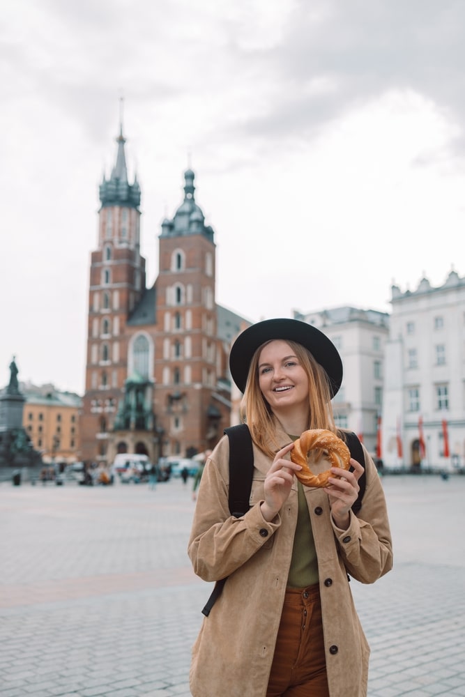 free tour guide to krakow - tourist main square