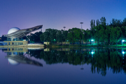 shutterstock 1604917123