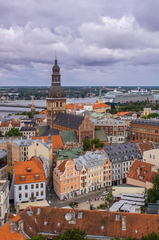 shutterstock 2502188553 min