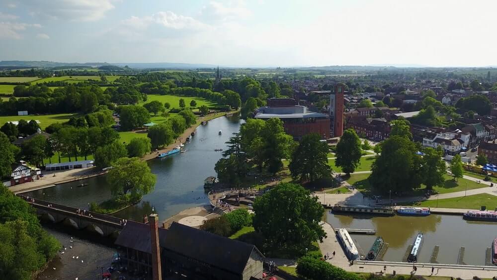 free tour guide to Stradford-upon-Avon 6