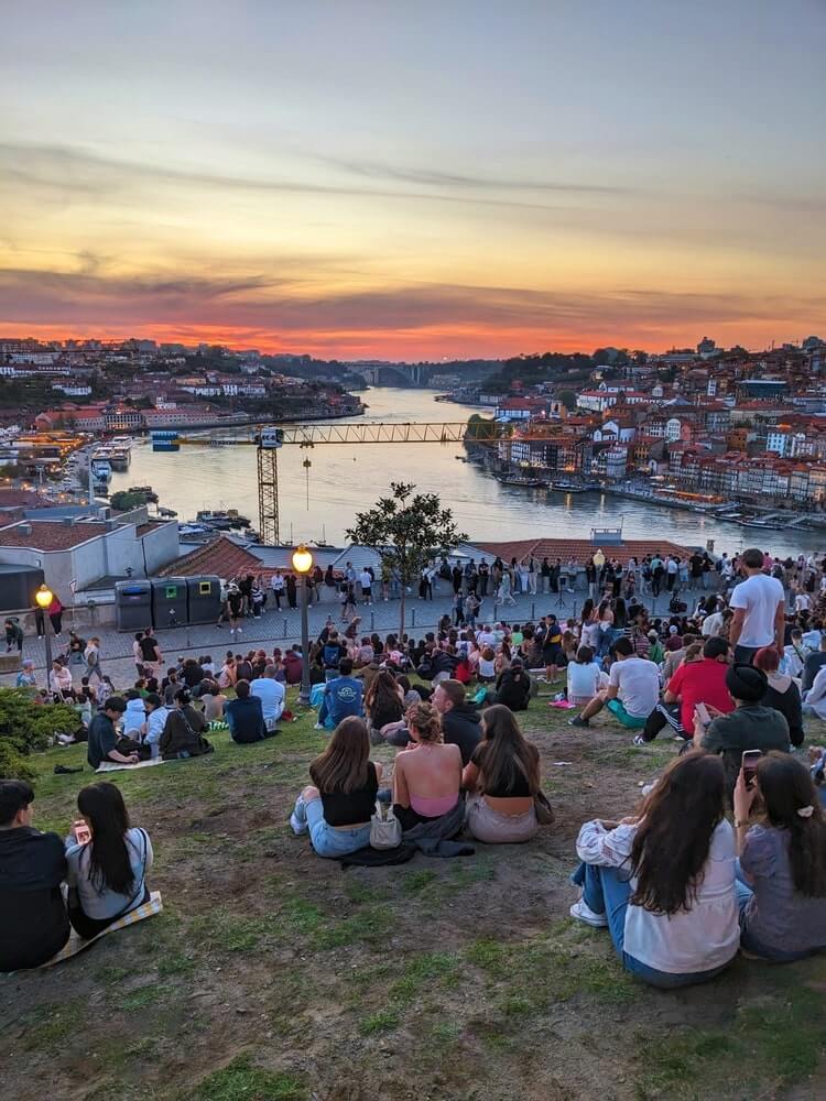 free tour guide to porto - hero2