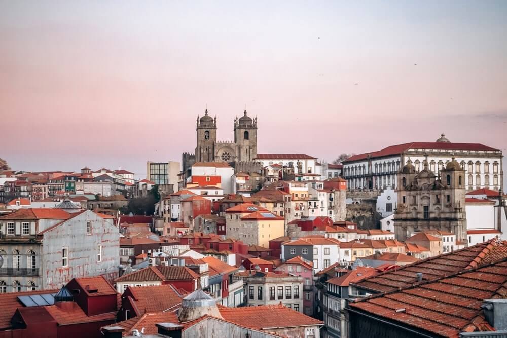 free tour guide to porto - hero