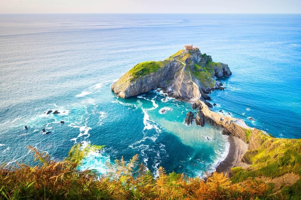 free tour guide to basque country