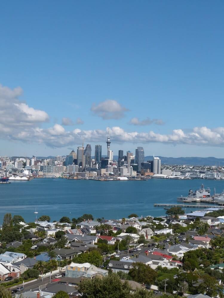 auckland skyline