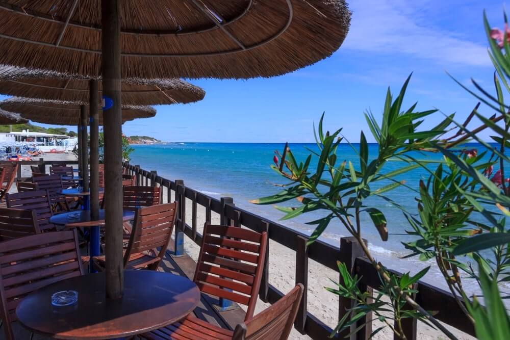 shutterstock 2095490260 min