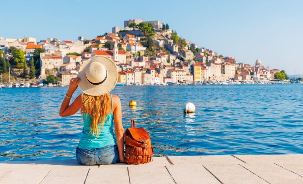 shutterstock 2367755319 min