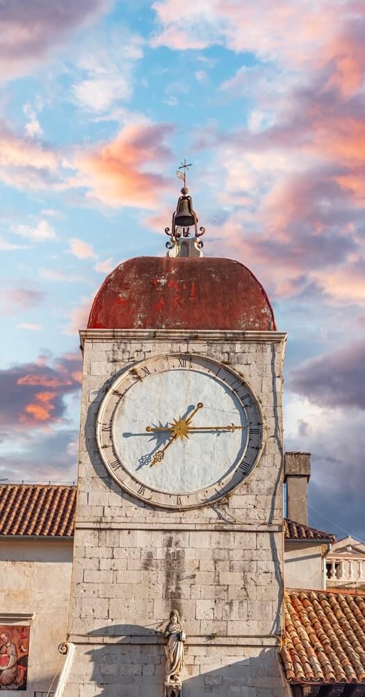 shutterstock 2411511561 min