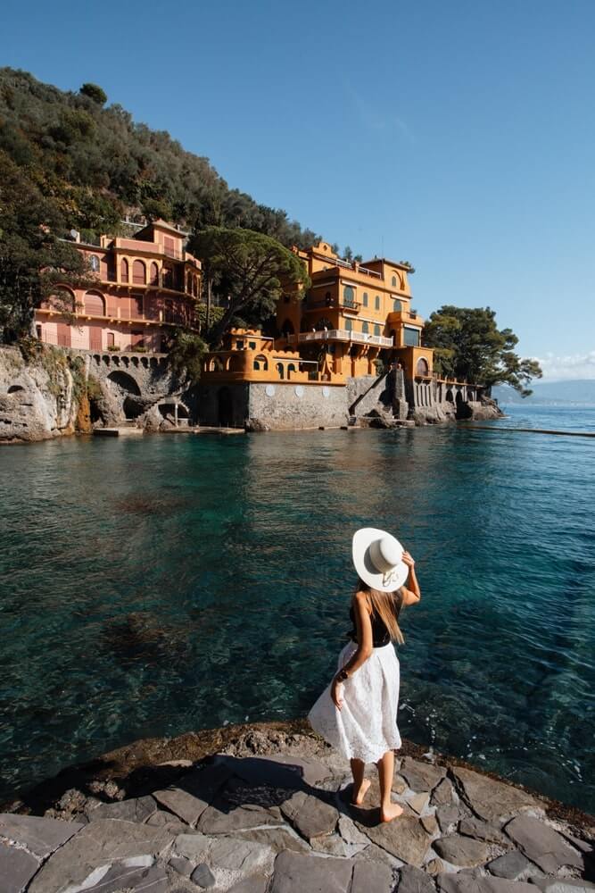 free tour guide to portofino - girl