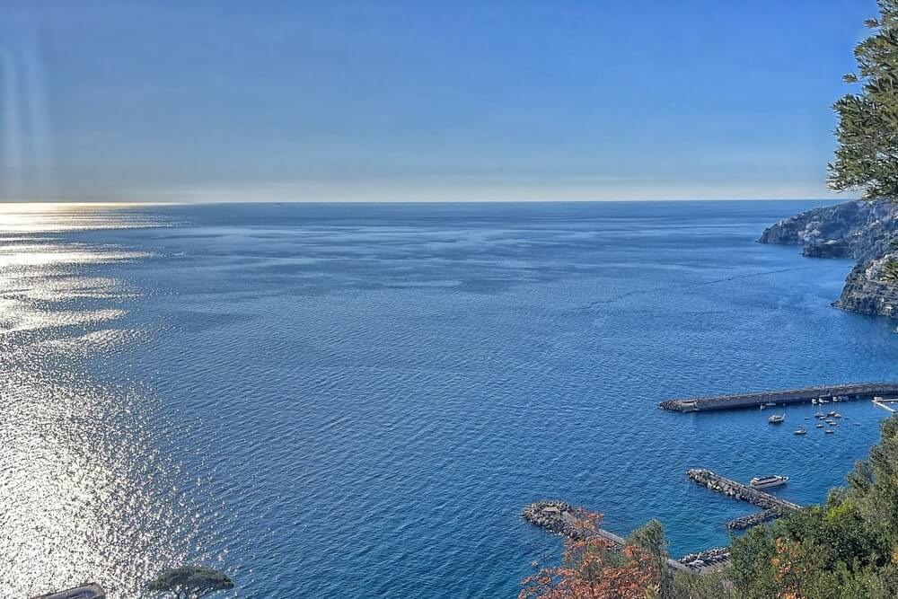 shutterstock 2566387887 min