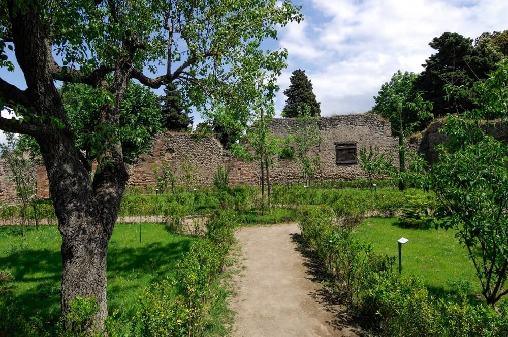 shutterstock 2598640765 min