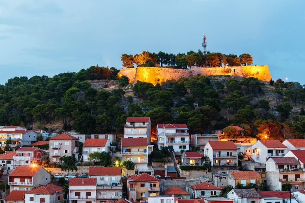 shutterstock 555149638 min