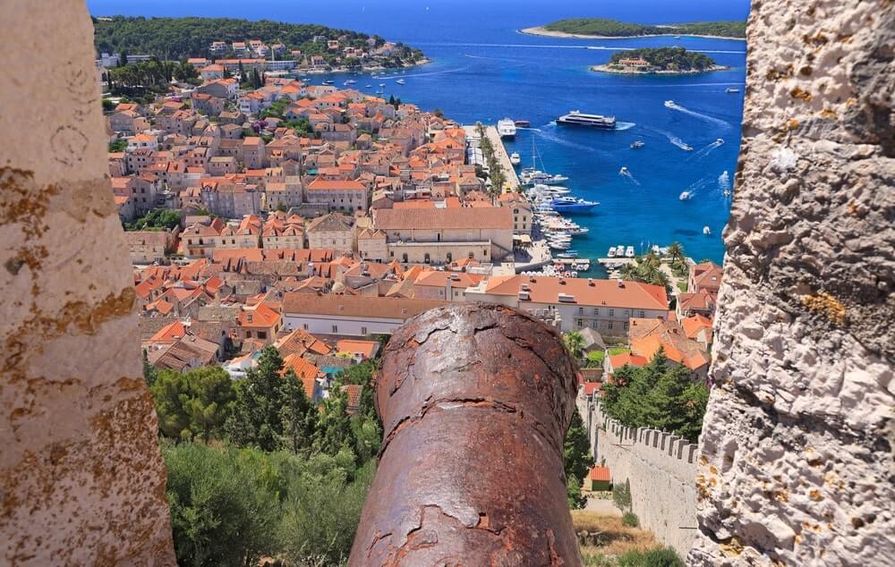 shutterstock 2383341191 min