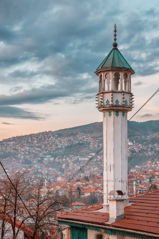 shutterstock 2465124977 min