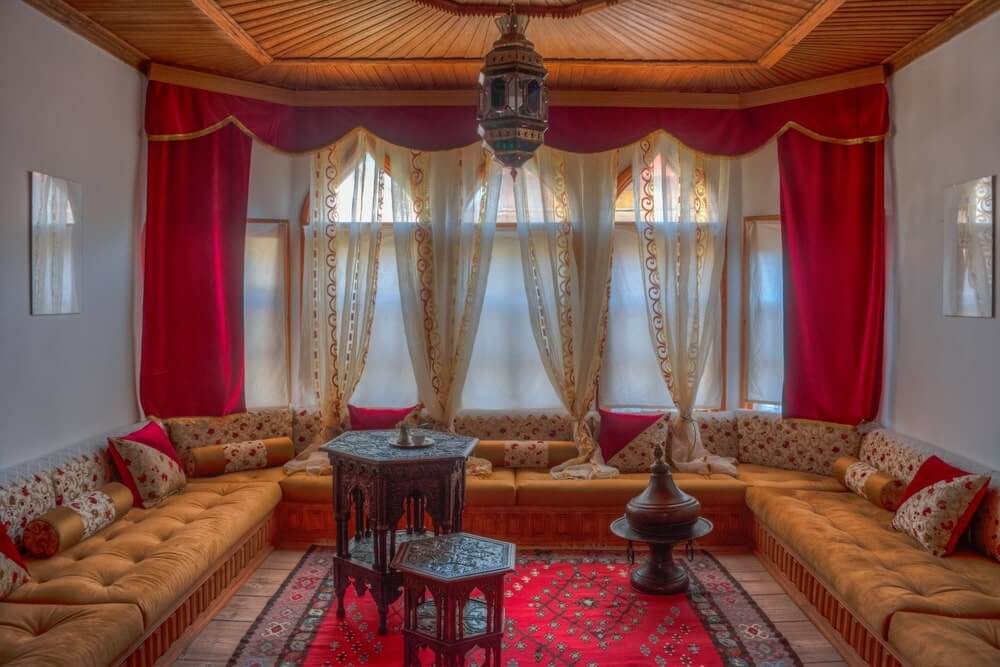 shutterstock 2594562133 min