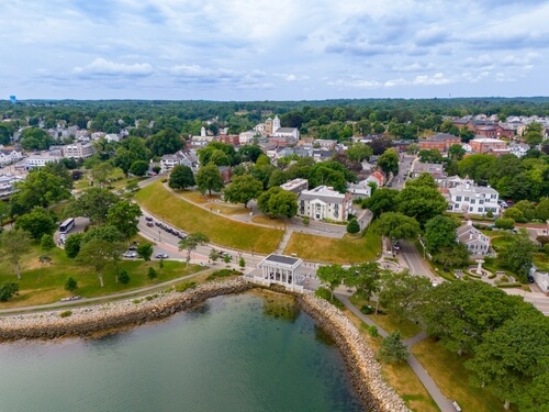 shutterstock 2498857831