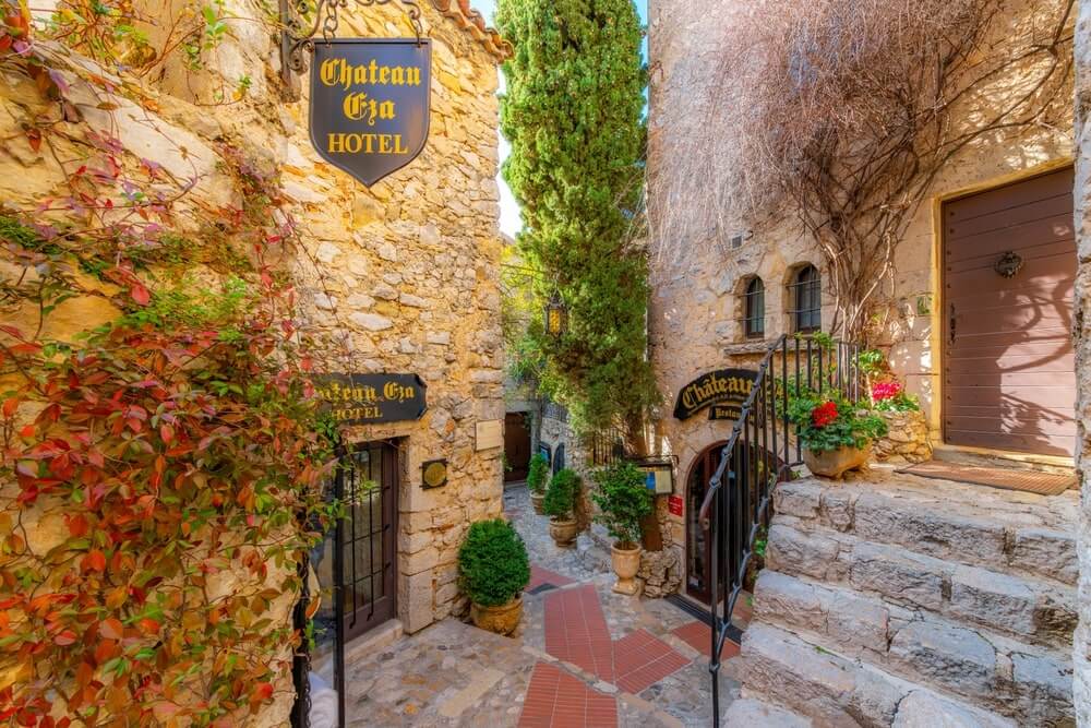 shutterstock 2500301169 min