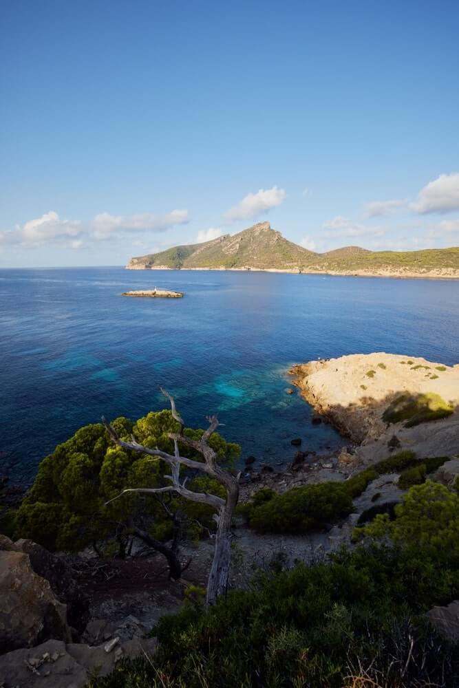 shutterstock 2612813513 min