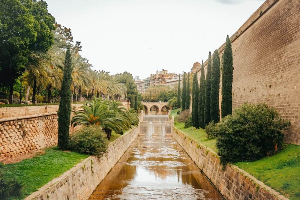 free tour guide to mallorca 1