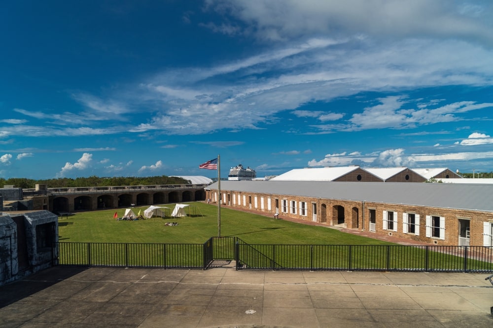 shutterstock 2265670003 min