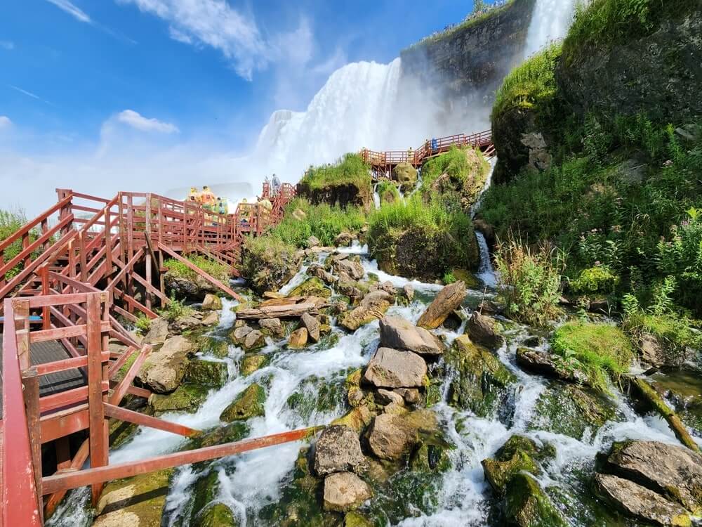 shutterstock 2532368423 min