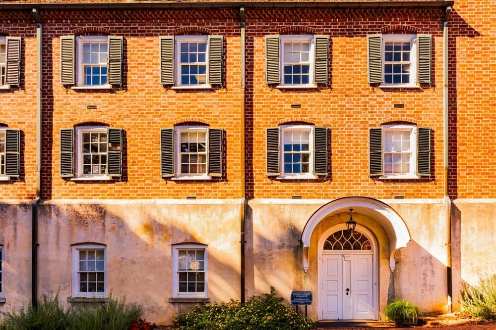 shutterstock 2668157367 min