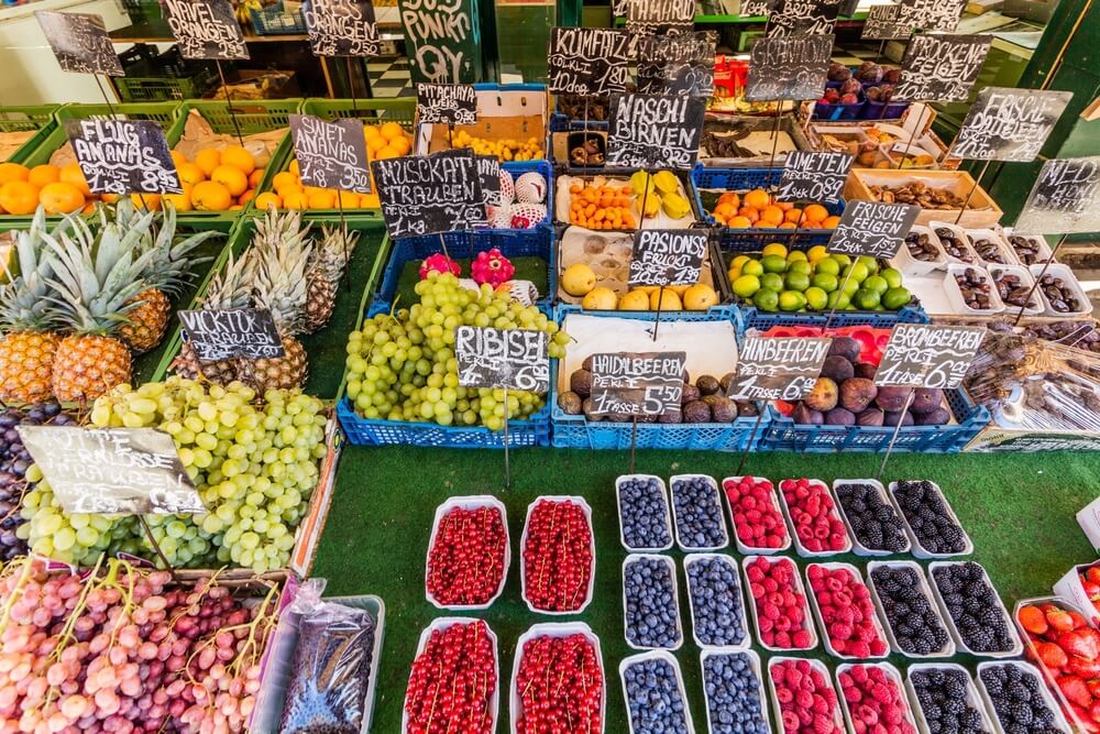 shutterstock 2285978101