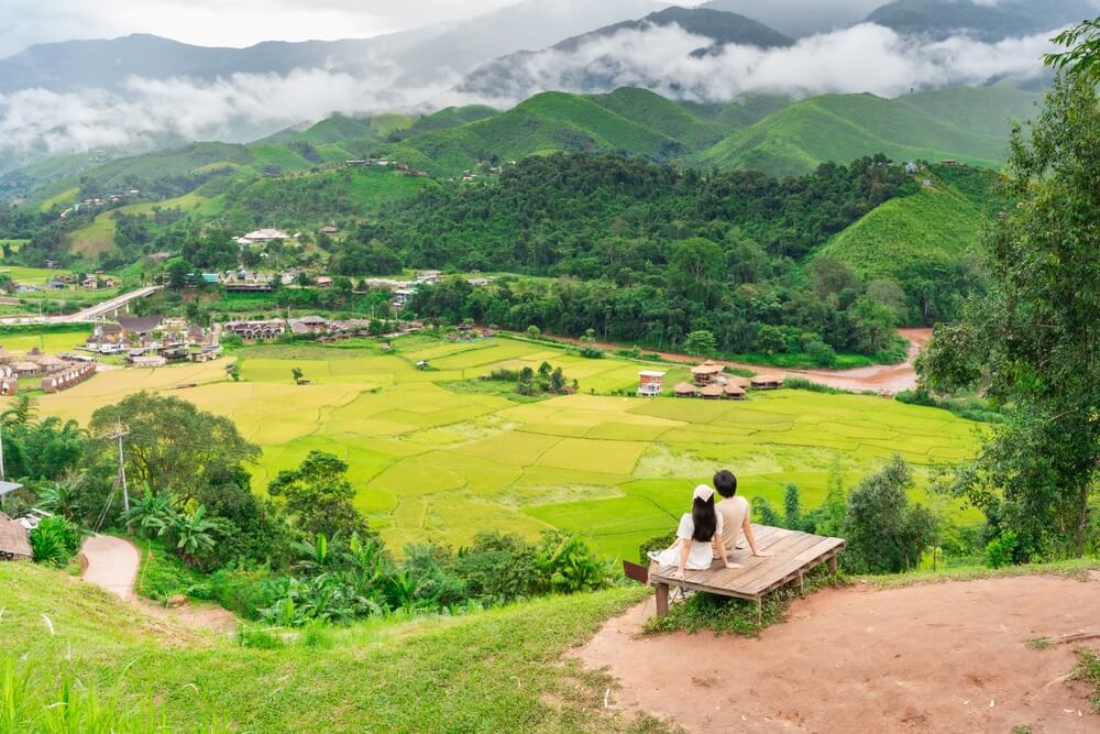 Sustainable Travel Checklist: How to Reduce Your Footprint in 2026 4 shutterstock 2672626101